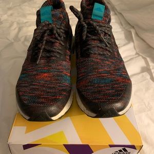 Adidas Ultra Boost Mid Multi-Color Dark Grey - Men's Size 9. Model G26843